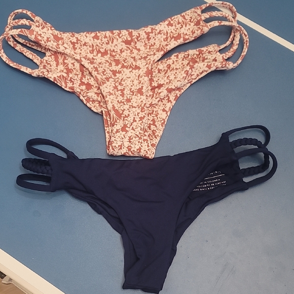 Midori Navy and Pink Floral Bikini Set - Picture 1 of 4
